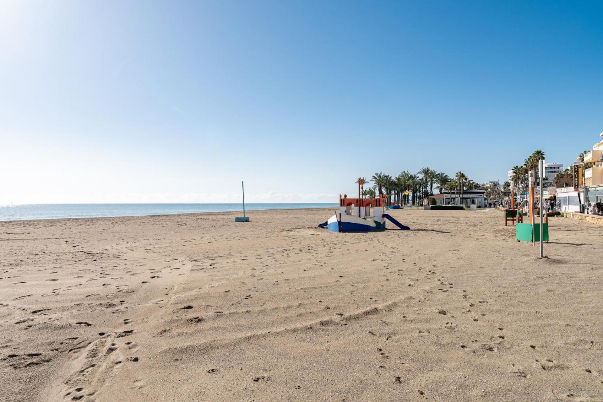Malagasuite El Levante Apartments Торемолинос Екстериор снимка