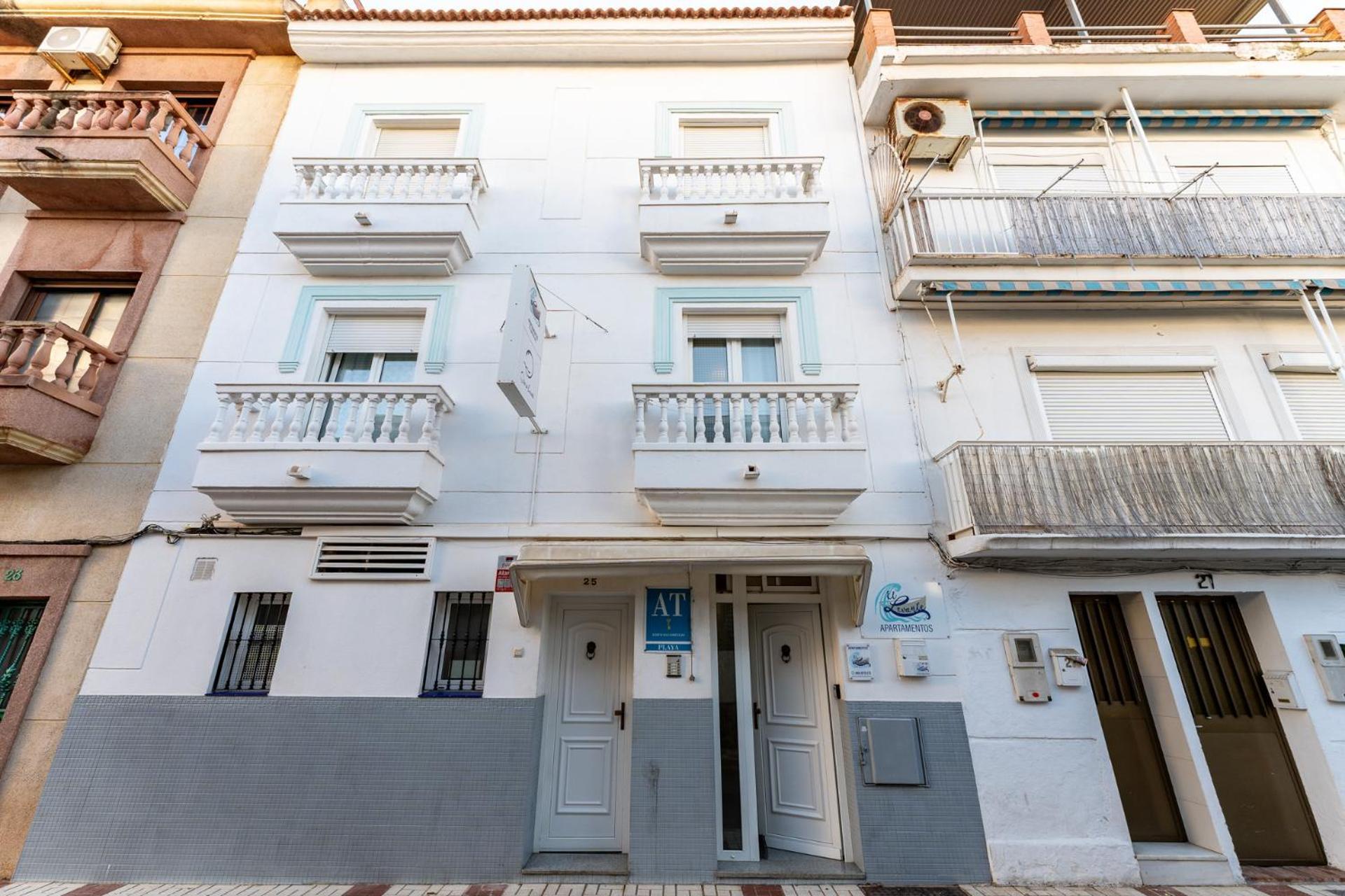 Malagasuite El Levante Apartments Торемолинос Екстериор снимка