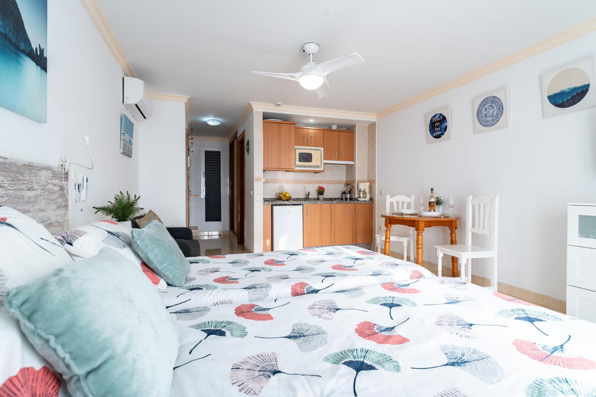 Malagasuite El Levante Apartments Торемолинос Стая снимка
