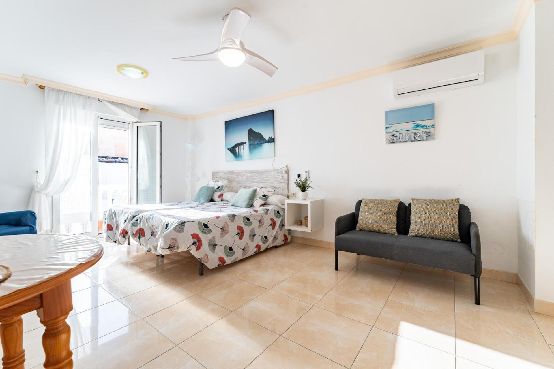 Malagasuite El Levante Apartments Торемолинос Екстериор снимка