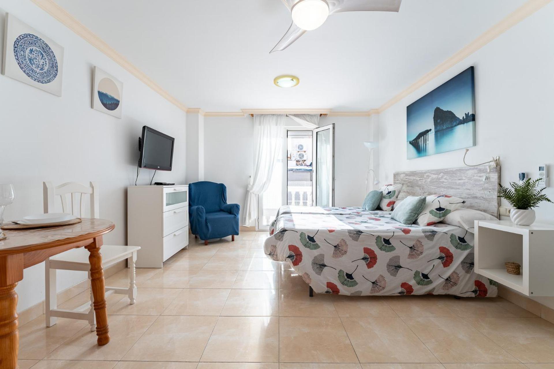 Malagasuite El Levante Apartments Торемолинос Екстериор снимка