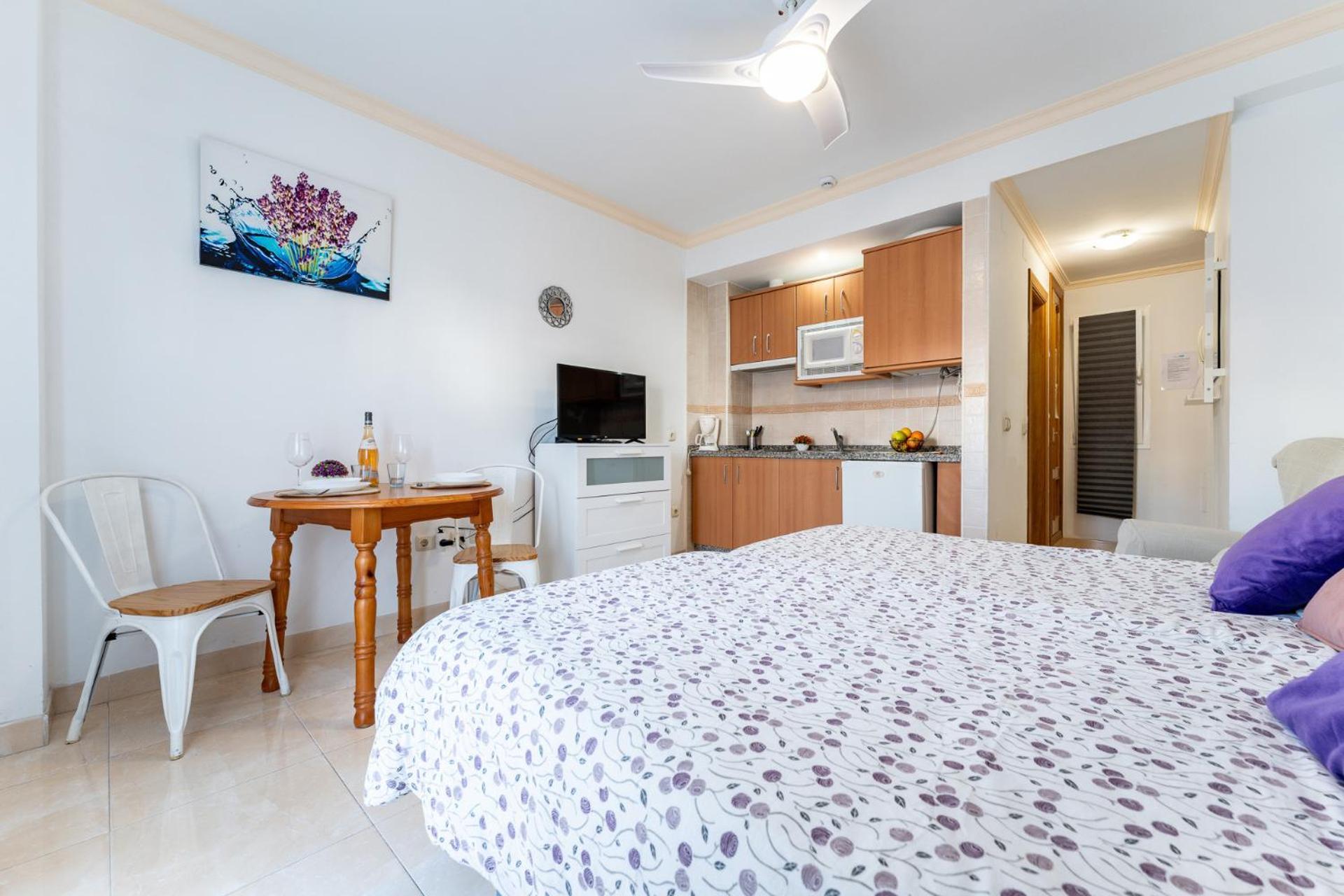 Malagasuite El Levante Apartments Торемолинос Екстериор снимка