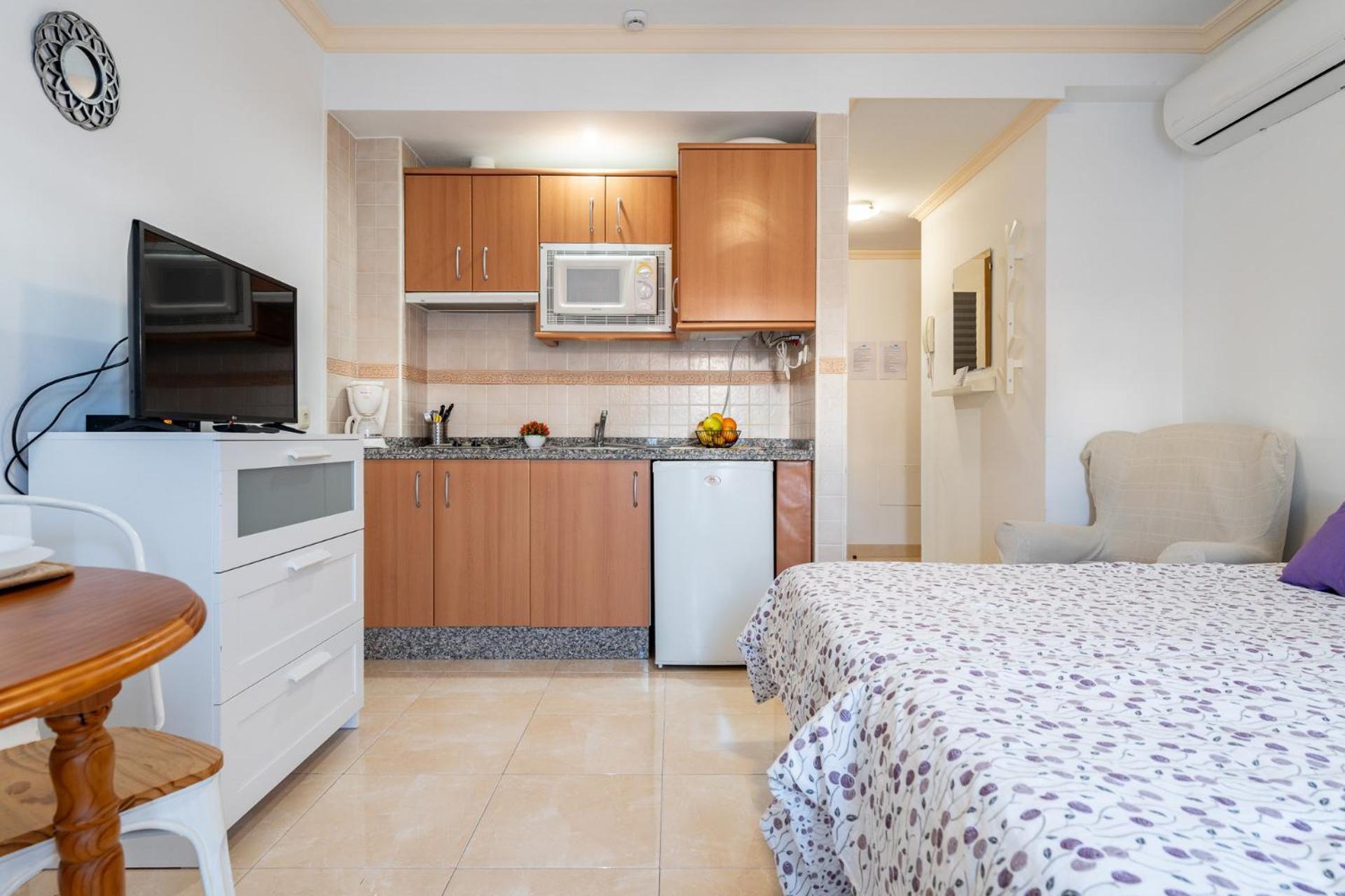 Malagasuite El Levante Apartments Торемолинос Екстериор снимка