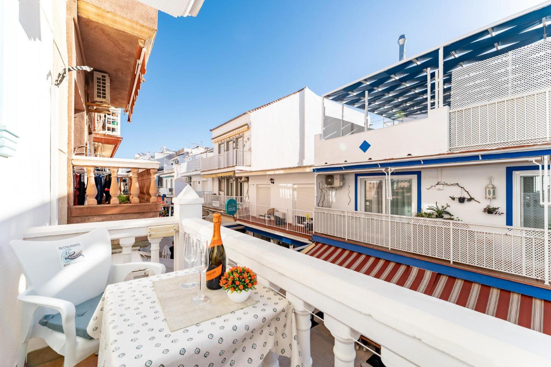 Malagasuite El Levante Apartments Торемолинос Екстериор снимка