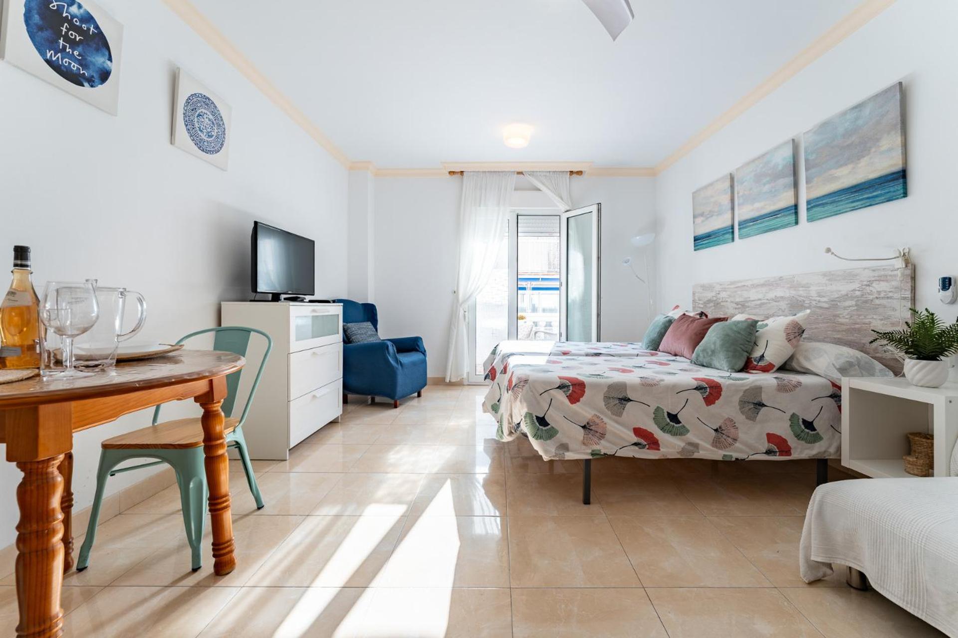 Malagasuite El Levante Apartments Торемолинос Екстериор снимка